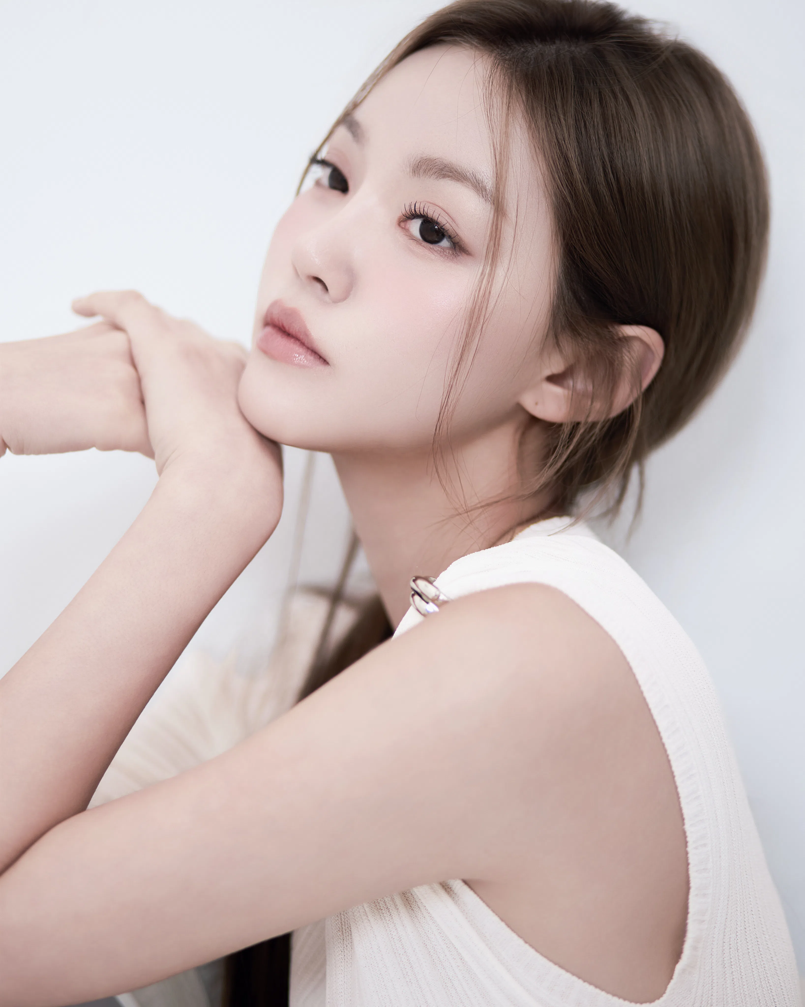 YOOSOO - Model - Liliana Models
