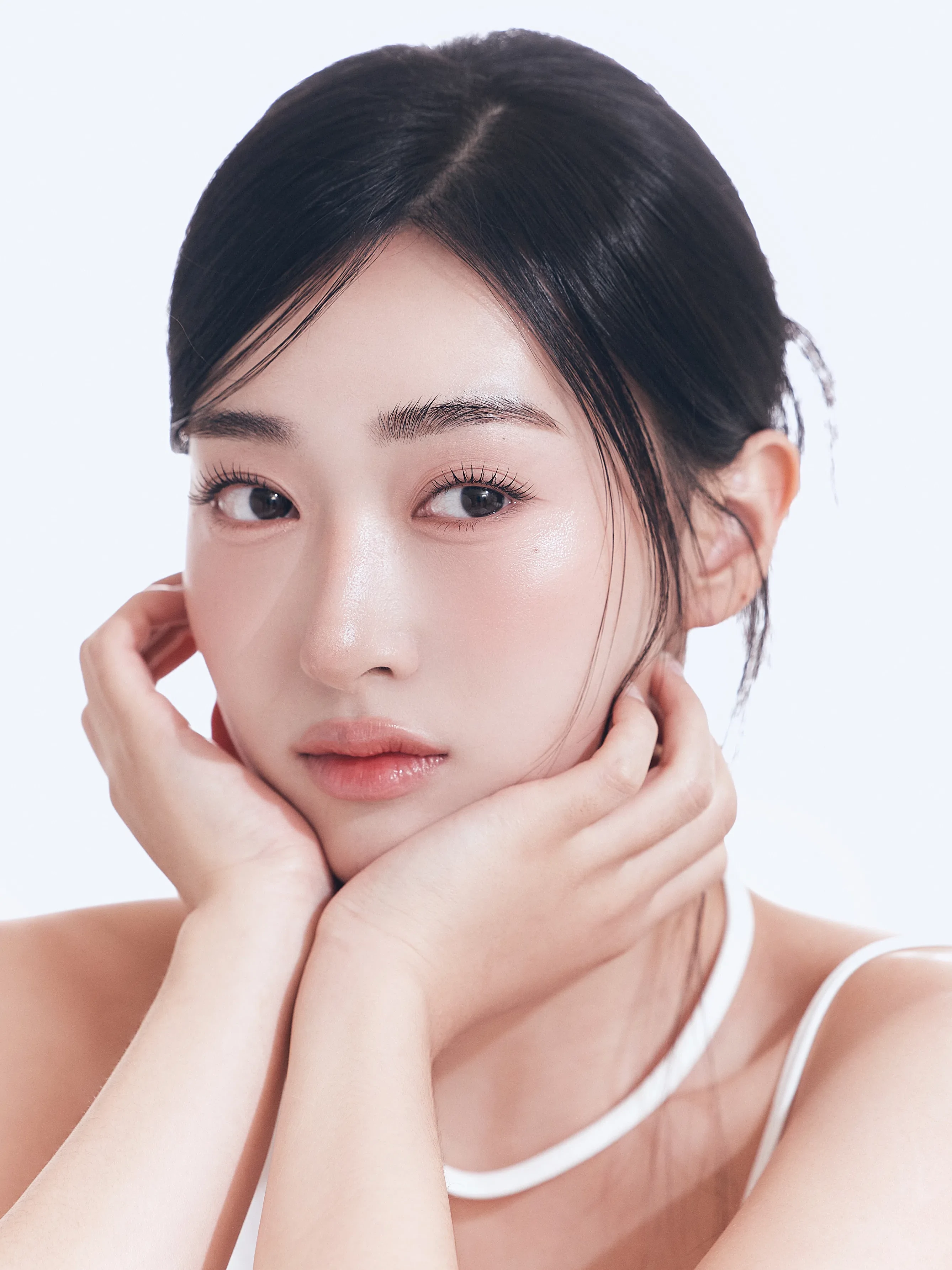 ウンジ - Liliana Models
