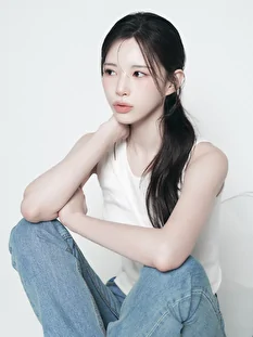 NA HYUN KIM 4400 Image other photos 18