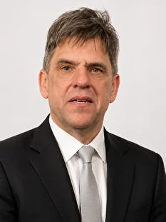Mr  Peterson 4452 Profile photo