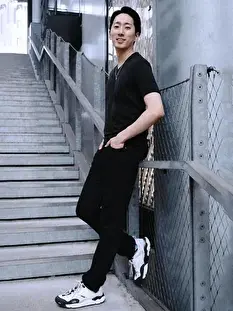 Kenny 4518 Full length photo