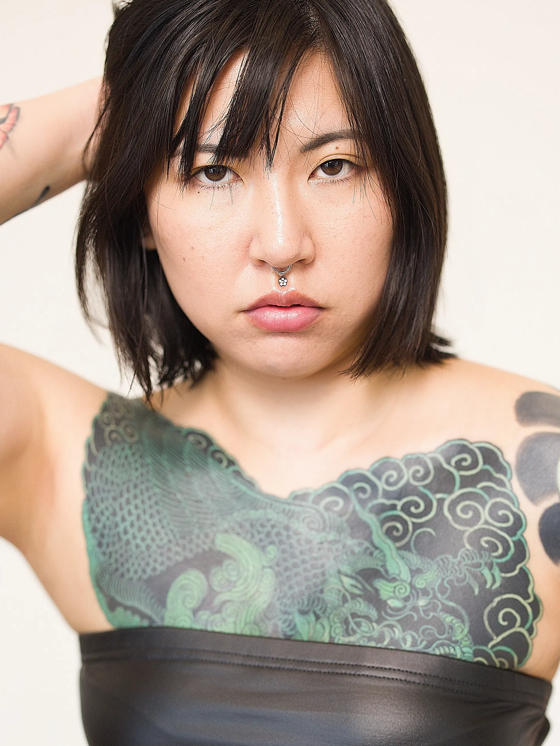 アシュ・グレイ - Liliana Models