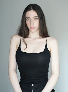 Eden Lavi 4585 Image polaroid waist up photo