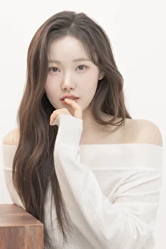 Youjin - Liliana Models