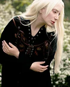 ⁠スミ⁠ - Liliana Models