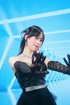 寿音 - Liliana Models