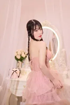 寿音 - Liliana Models