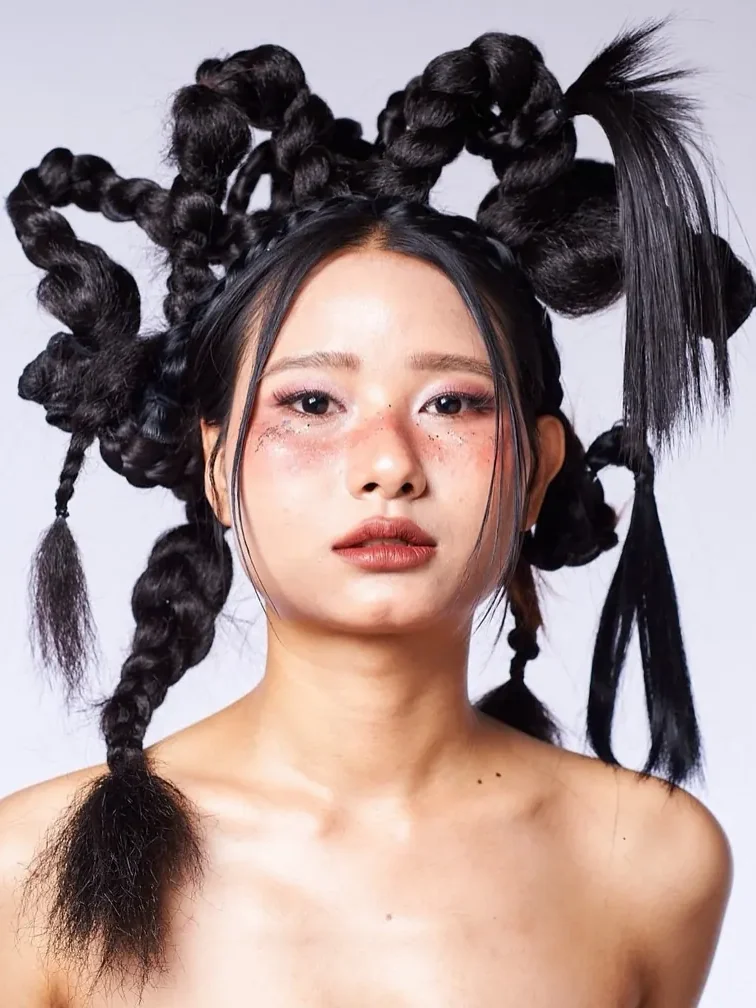 ヤン - Liliana Models