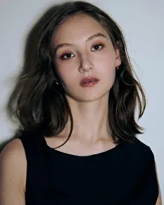 高泉ニーナ - Liliana Models