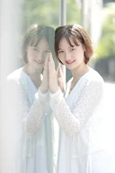 高泉ニーナ - Liliana Models