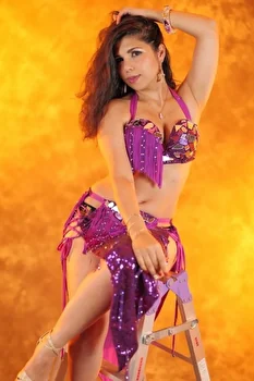 Mina - Dancer - Liliana Models