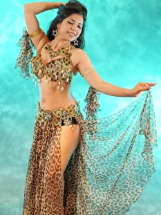 Mina - Dancer - Liliana Models