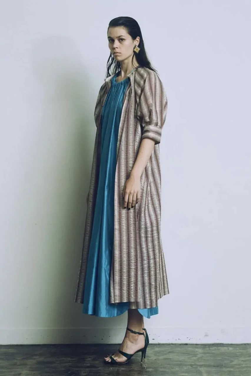 Photo 1 is for サーシャ.