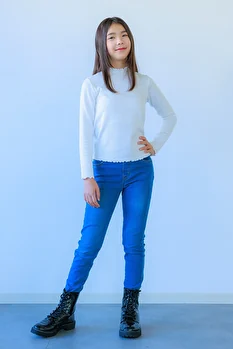 Mei - Liliana Models