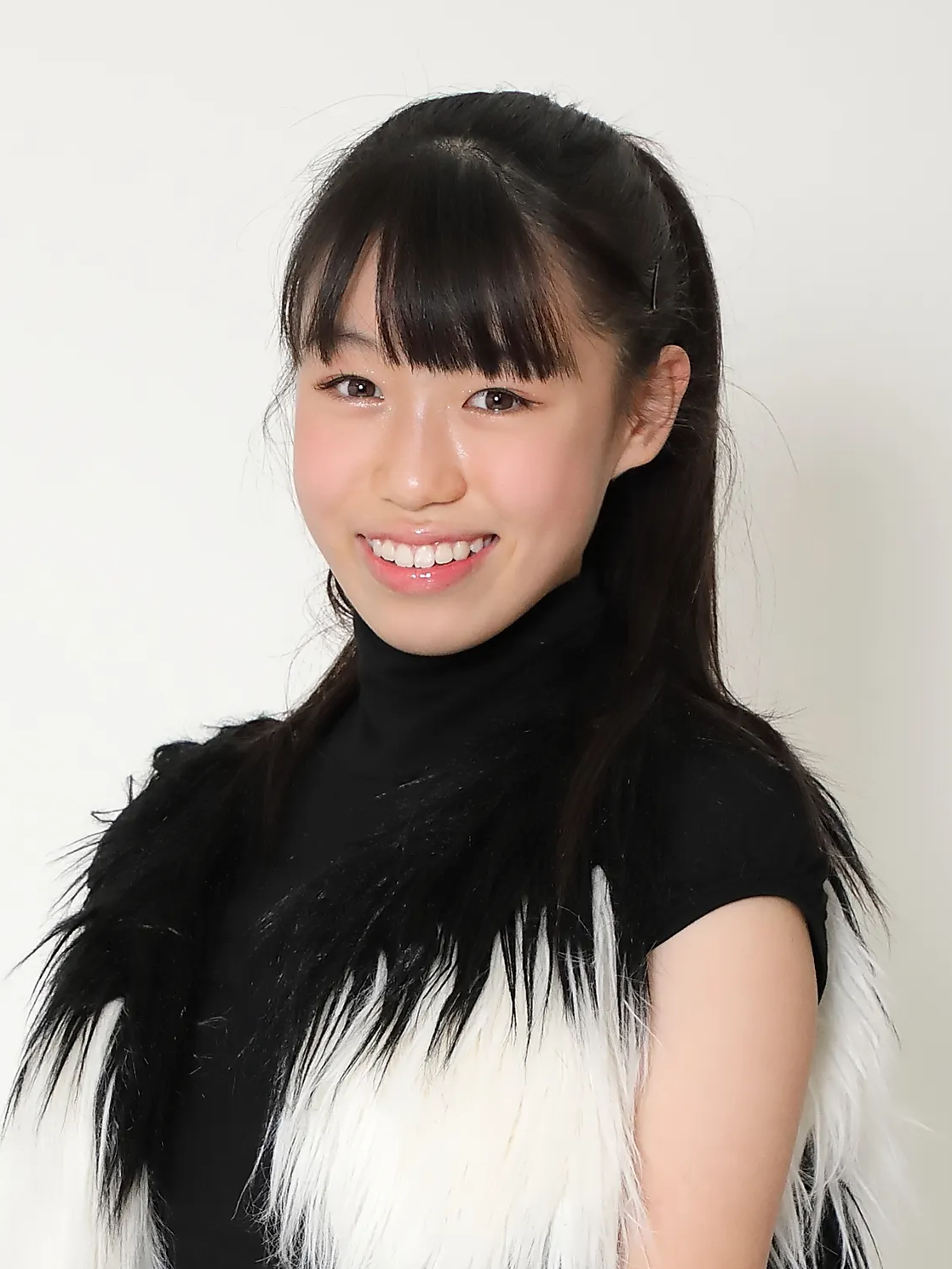 陽菜乃