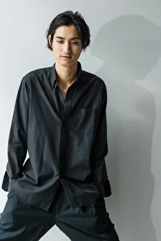 雄直 - Liliana Models