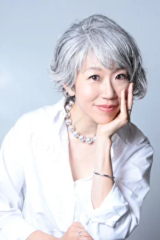 真弓 - Liliana Models