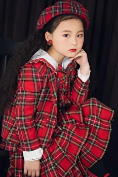 ヒナタ - Liliana Models