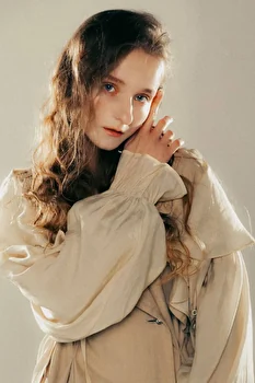 オレクサンドラ - Liliana Models