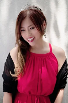 淑子 - インフルエンサー - Liliana Models
