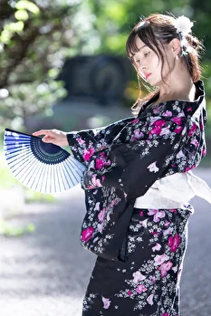 葵 - ダンサー - Liliana Models