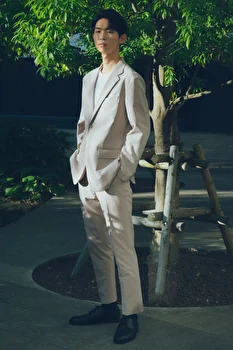 力樹 - Liliana Models