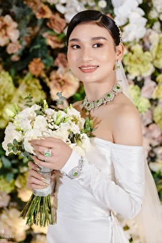 MAY ZIN - Liliana Models