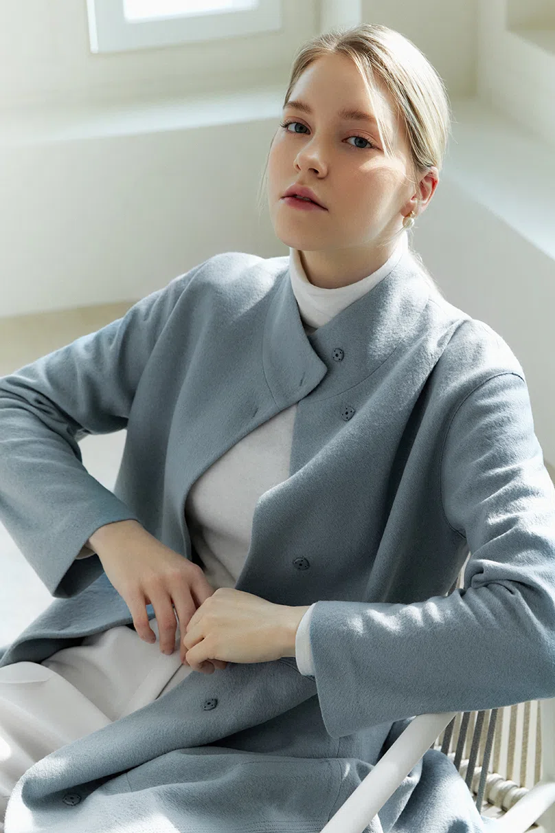 Photo 14 is for アリーナ.